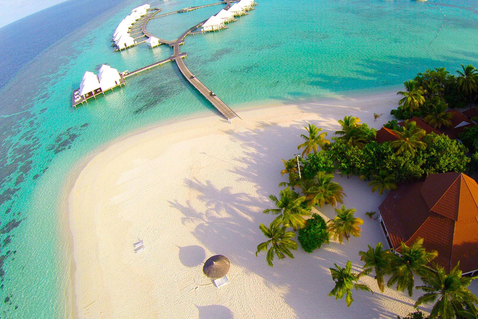 Diamonds Athuruga Maldives