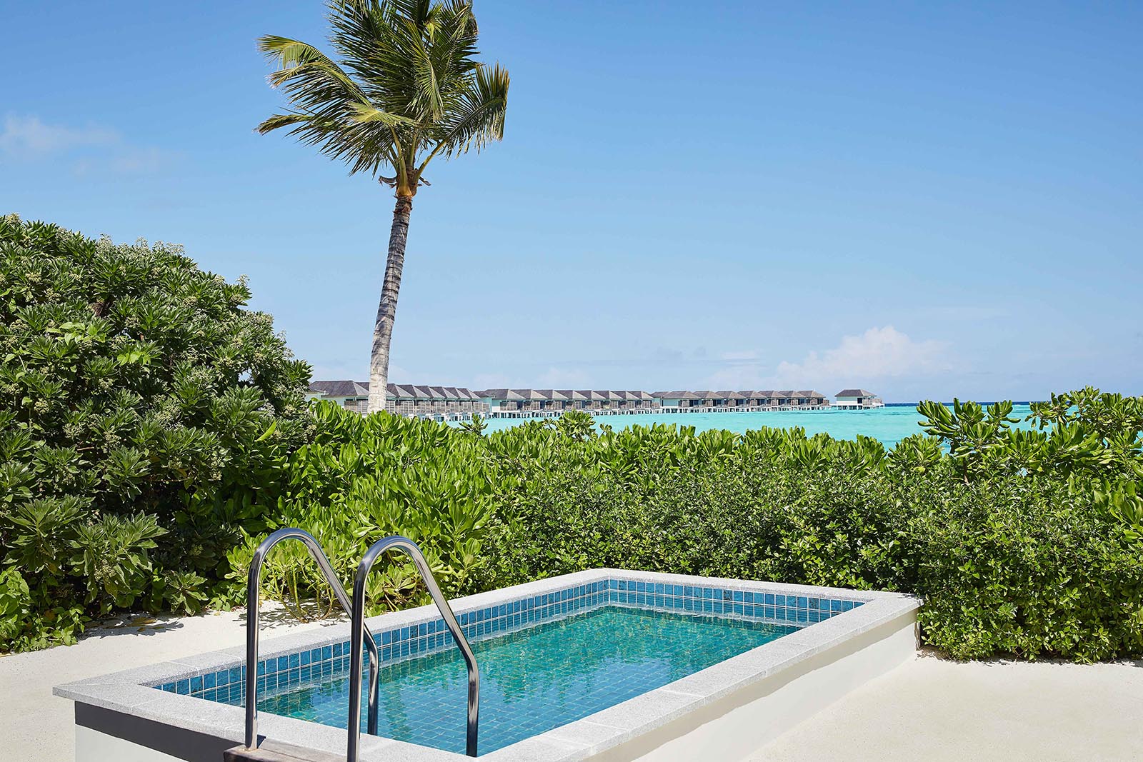 2 Bedroom Beach Pool at Le Méridien Maldives Resort & Spa - photo 1
