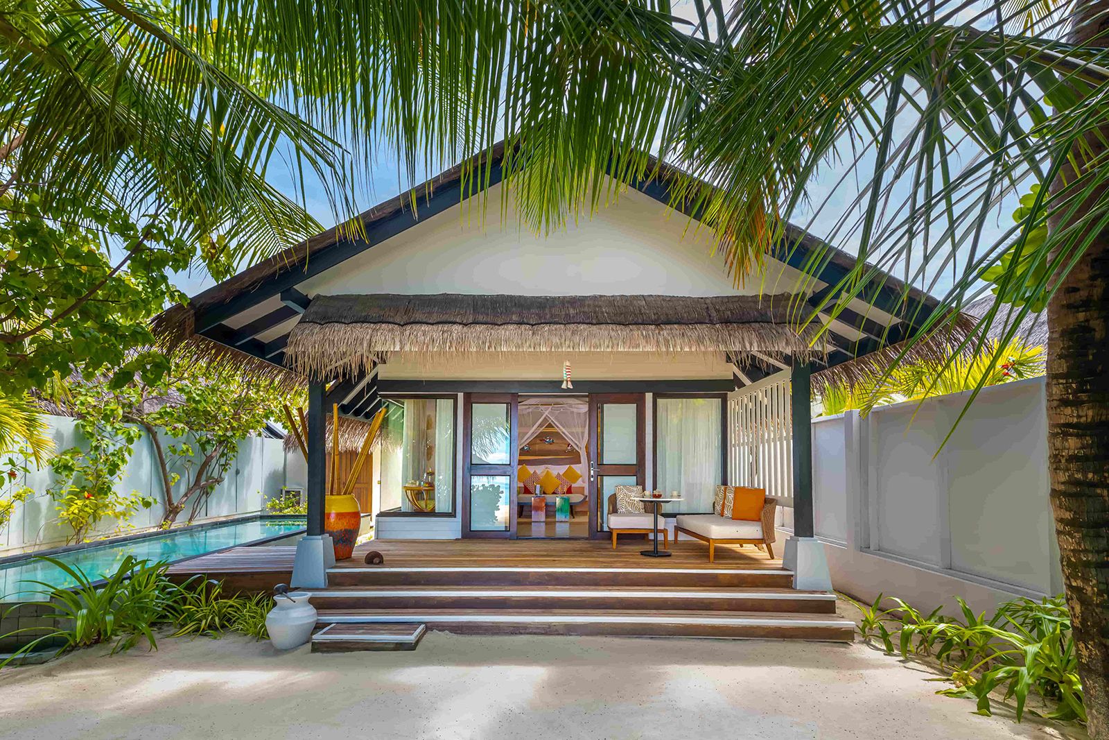 Earth Villa with Pool at OZEN Life Maadhoo - photo 1