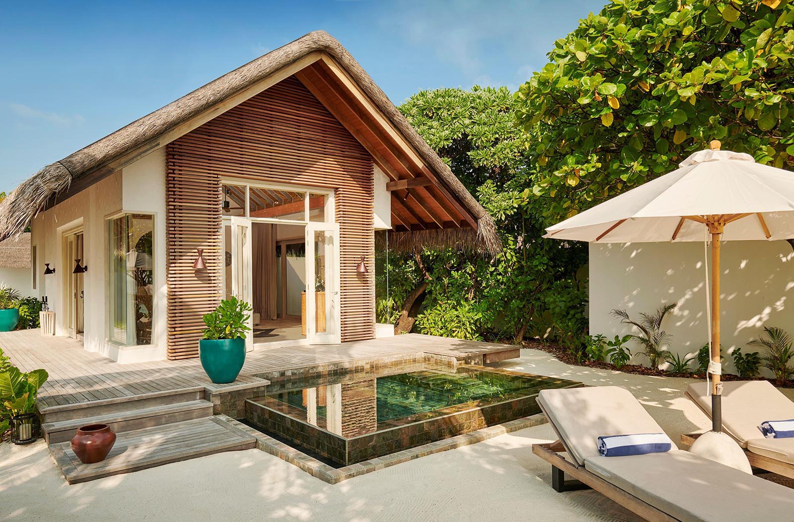 Beach Sunrise Villa with Private Pool at Sirru Fen Fushi Private Lagoon Resort - photo 1