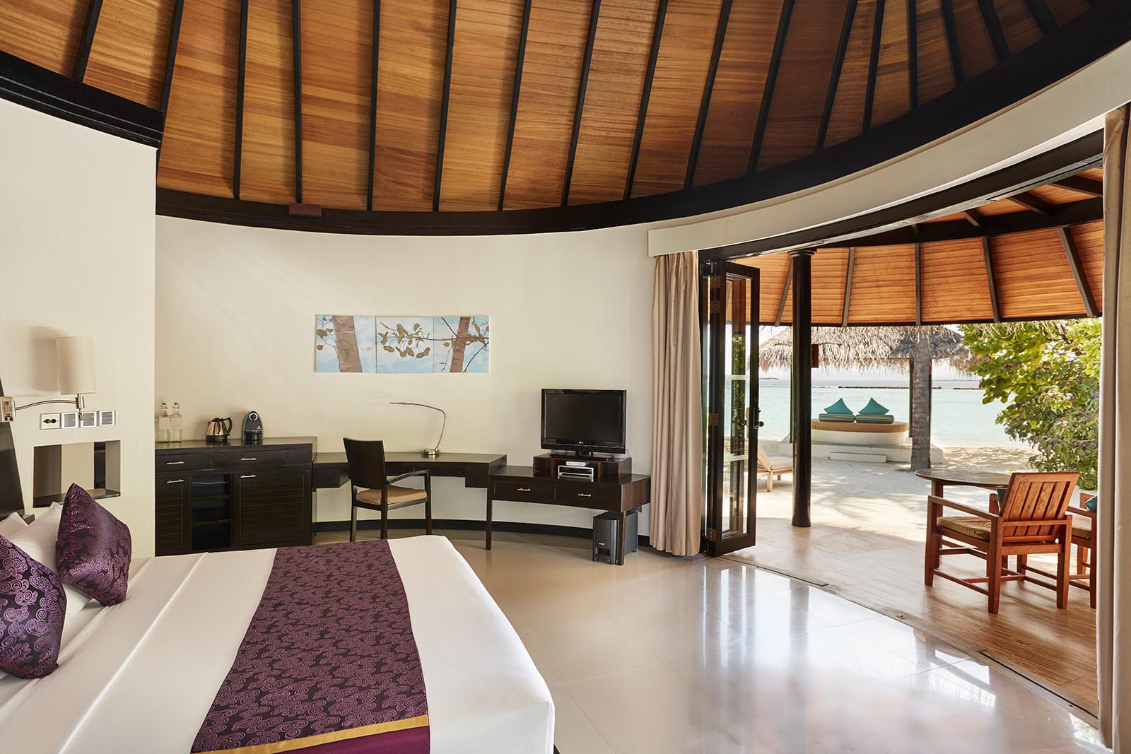 Deluxe Beach Villa at Sun Siyam Irufushi - photo 1