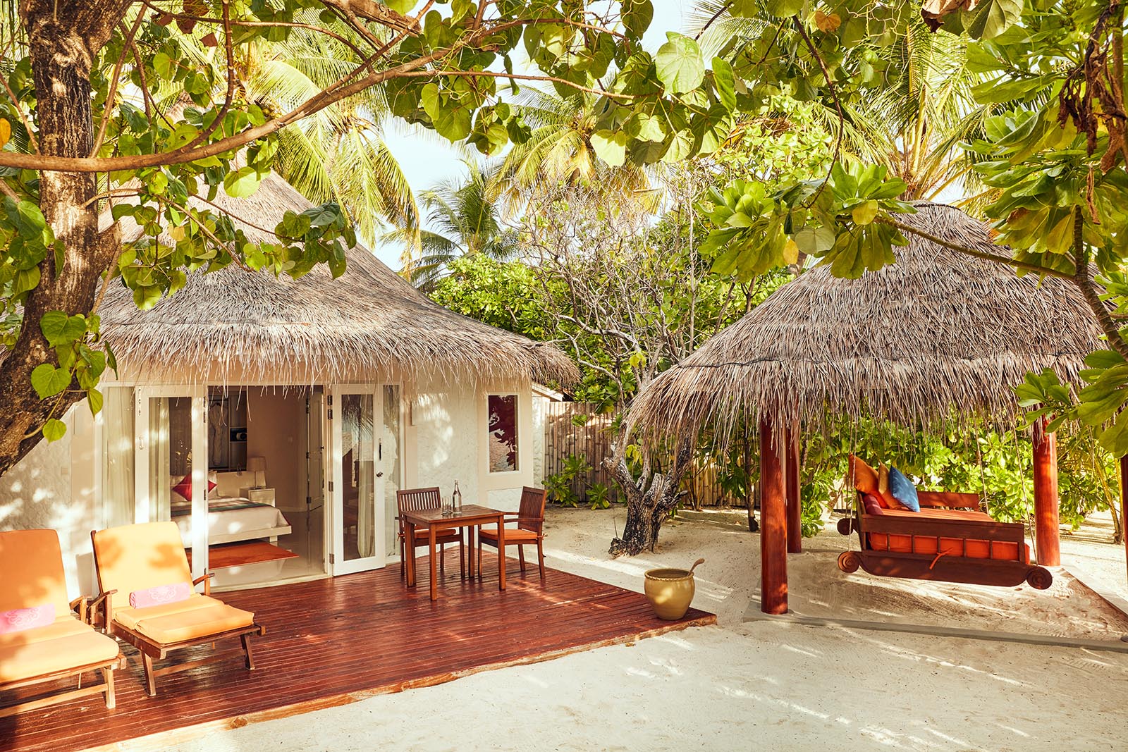 Deluxe Beach Villas at Sun Siyam Vilu Reef - photo 1